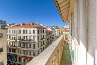  Appartement � vendre 3 pi�ces 87 m�