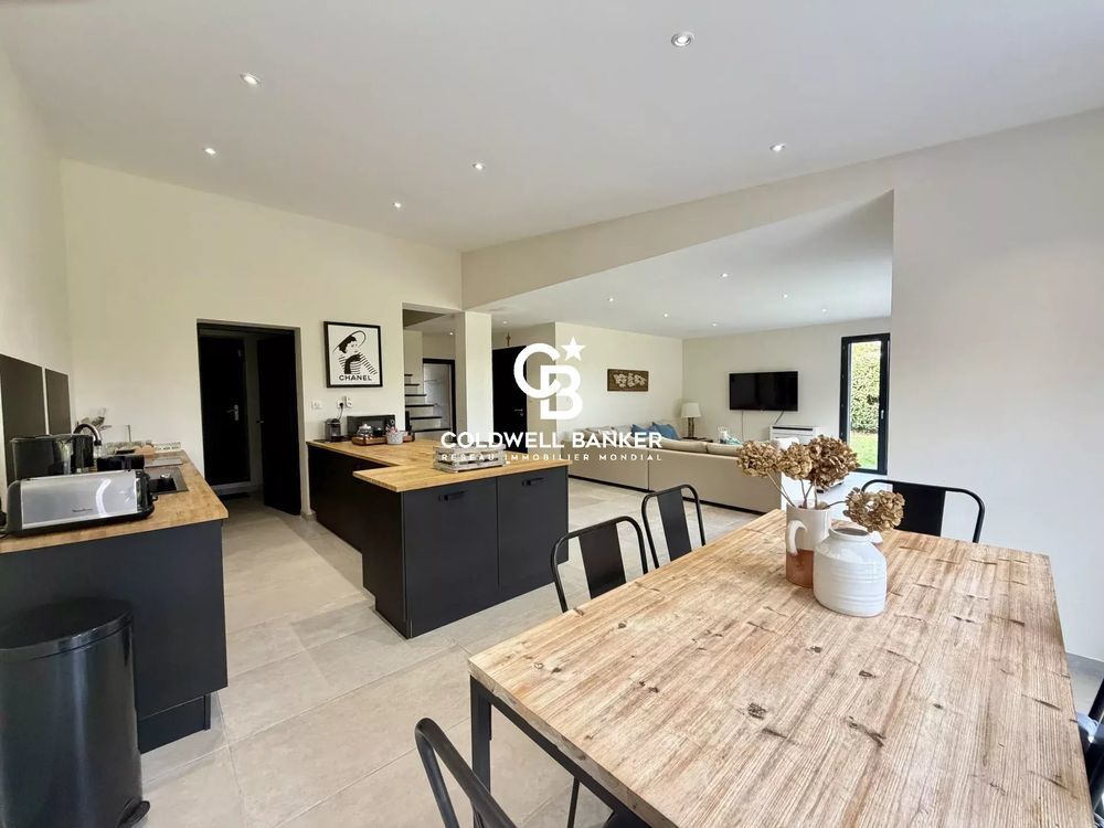 � vendre  Maison Cavalaire-sur-Mer (83240)