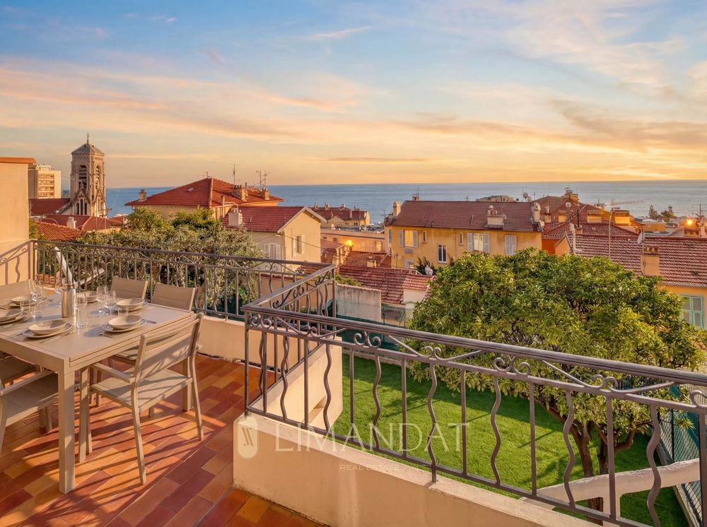 � vendre  Maison Beausoleil (06240)