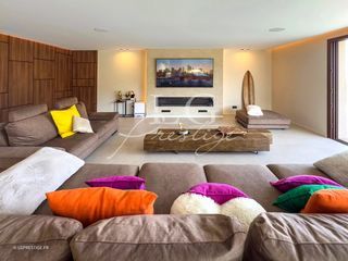  Villa � vendre 10 pi�ces 318 m�