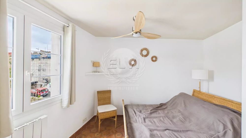 � vendre  Appartement Grimaud (83310)