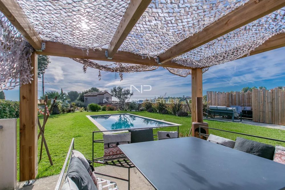 � vendre  Maison Colomars (06670)