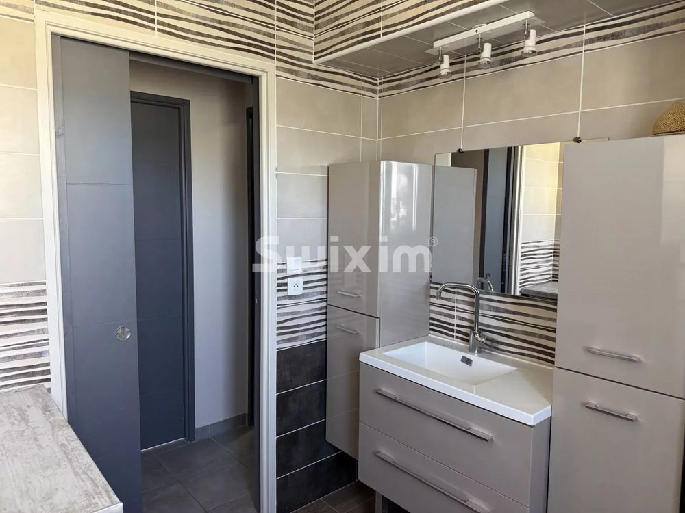 � vendre  Maison Saint-Paul-Trois-Ch�teaux (26130)