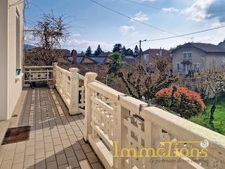  Maison � vendre 9 pi�ces 230 m�