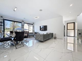  Maison � vendre 8 pi�ces 235 m�