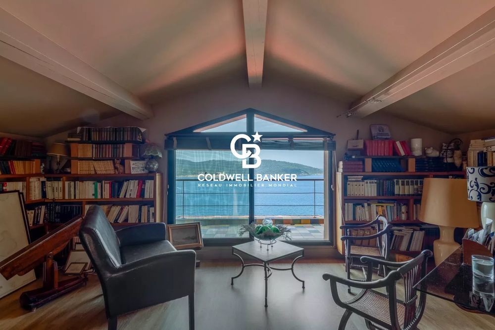 � vendre  Maison Hy�res (83400)