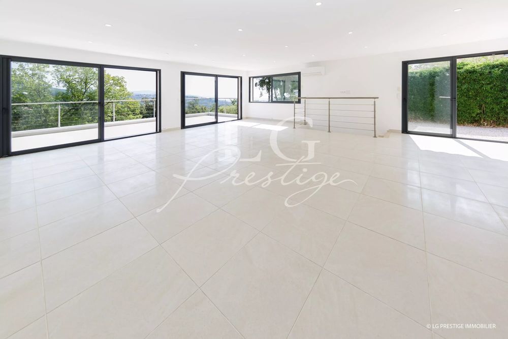 � vendre  Maison Les Adrets-de-l'Est�rel (83600)