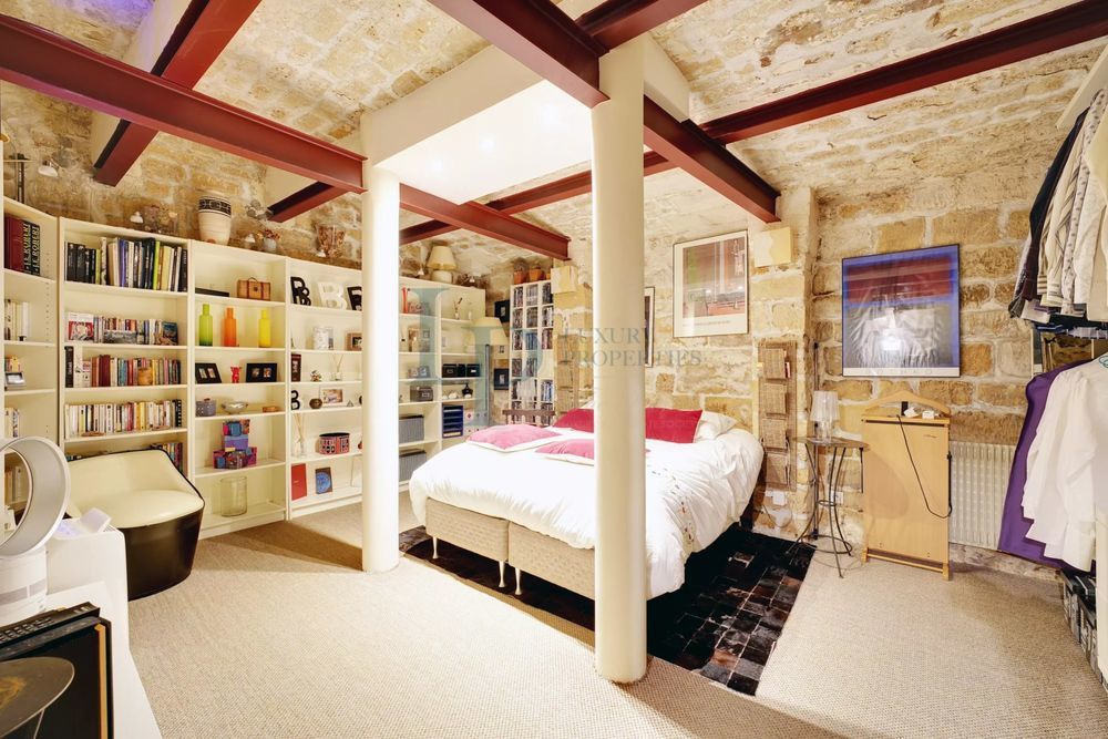 � vendre  Appartement Paris 3