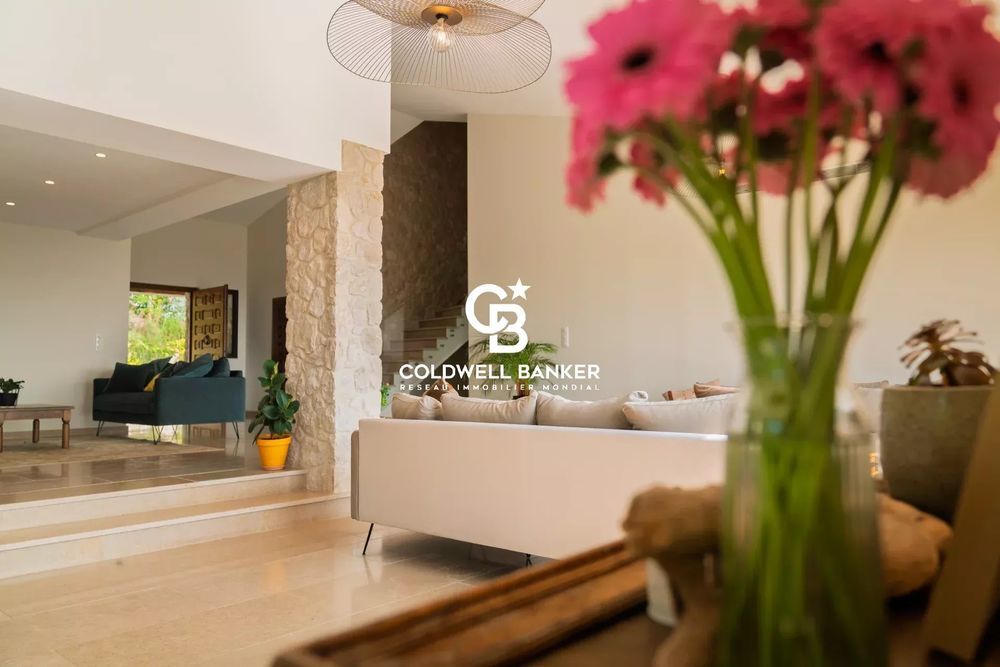 � vendre  Maison Saint-Paul-de-Vence (06570)