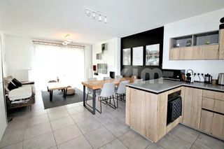  Appartement � vendre 3 pi�ces 70 m�