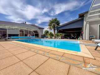  Villa � vendre 10 pi�ces 197 m�