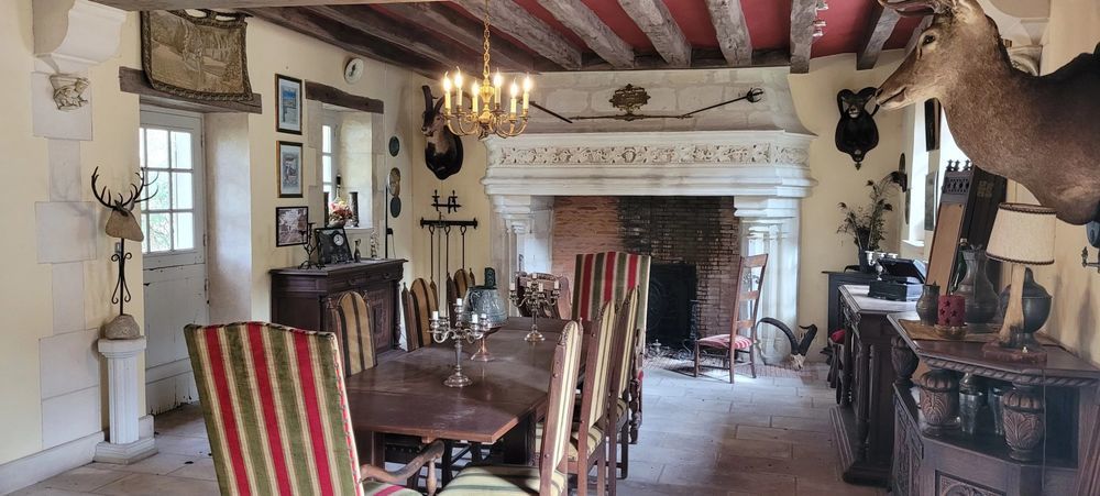 � vendre  Maison La Chartre-sur-le-Loir (72340)