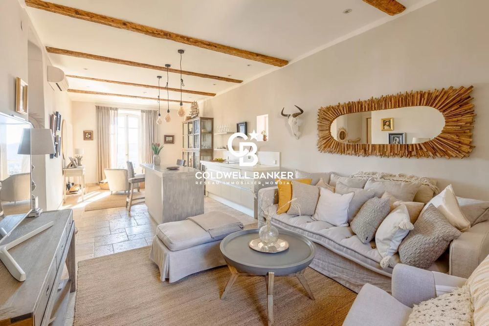 � vendre  Villa Bormes-les-Mimosas (83230)