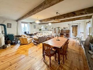  Maison � vendre 14 pi�ces 470 m�