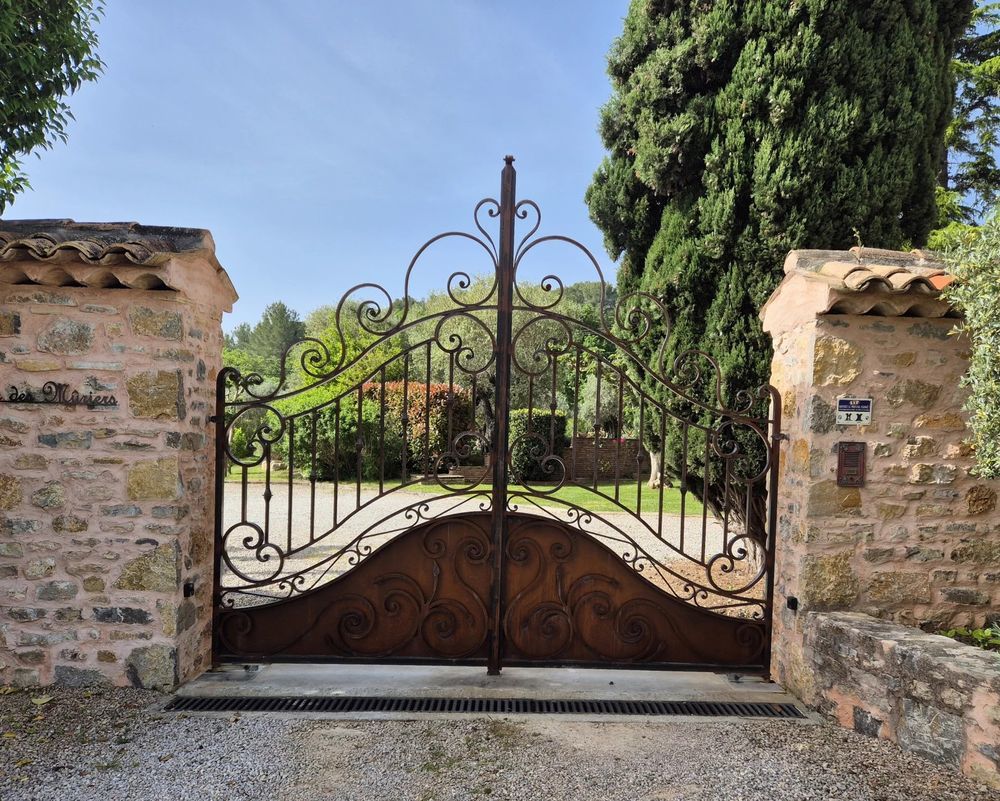 � vendre  Villa Le Cannet-des-Maures (83340)