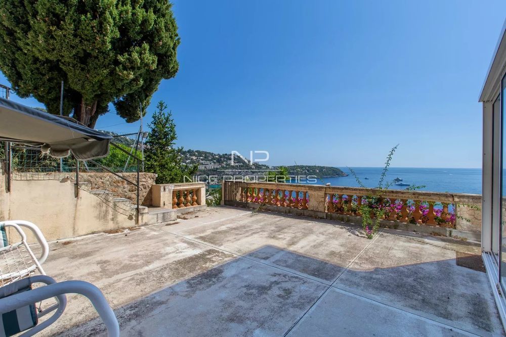 � vendre  Villa Roquebrune-Cap-Martin (06190)