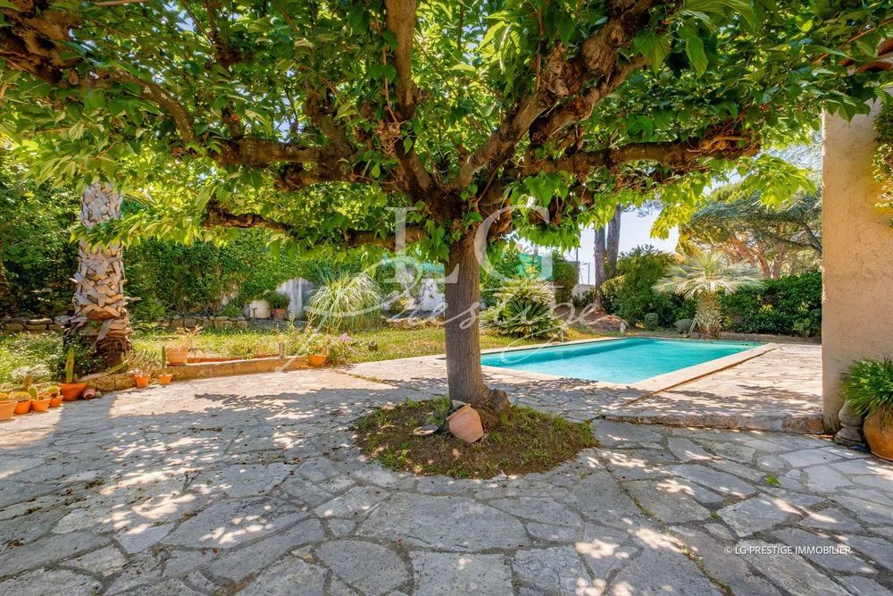 � vendre  Maison Mandelieu-la-Napoule (06210)