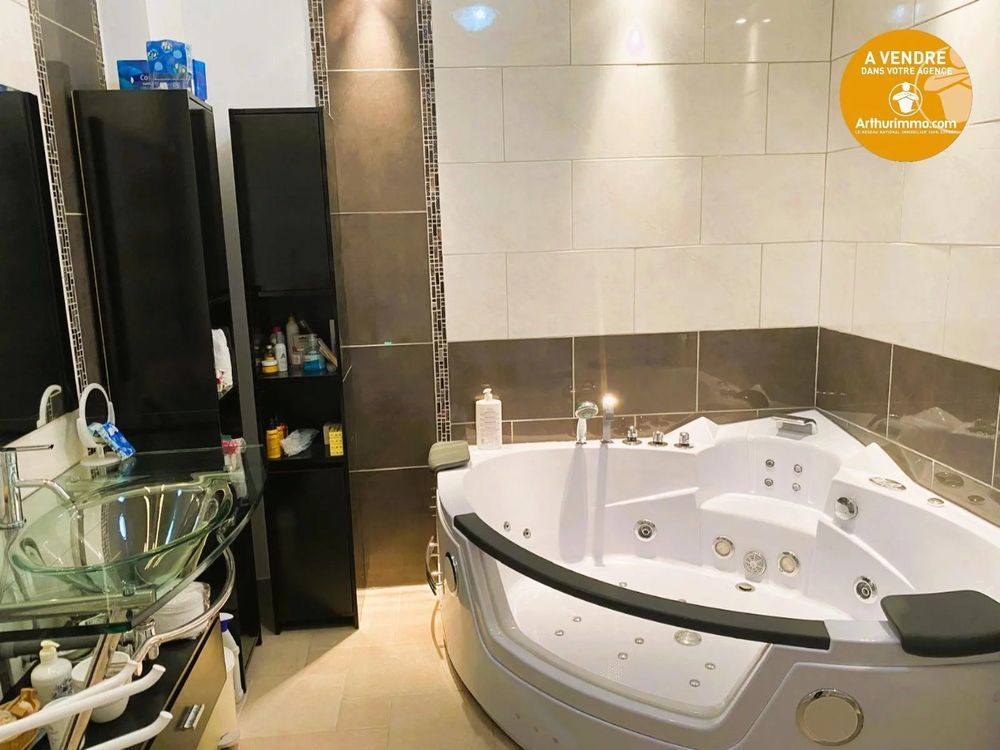 � vendre  Maison Le Lavandou (83980)