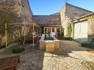  Maison � louer 8 pi�ces 220 m�