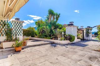  Appartement � vendre 4 pi�ces 144 m�