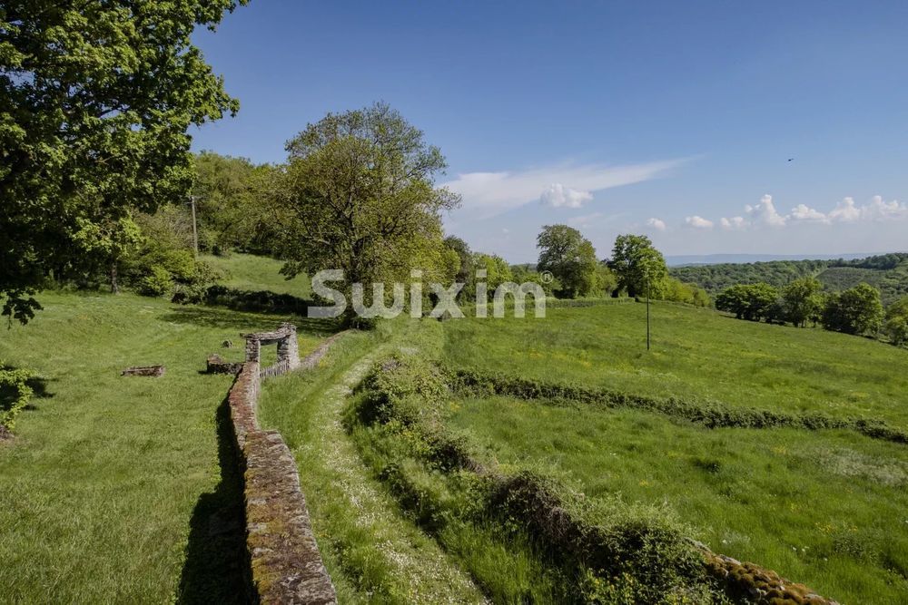 � vendre  Villa Ch�tel-Moron (71510)