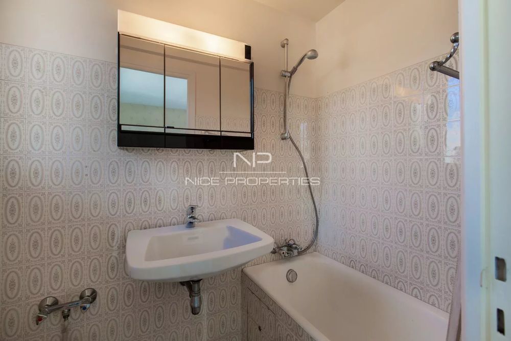 � vendre  Appartement Menton (06500)