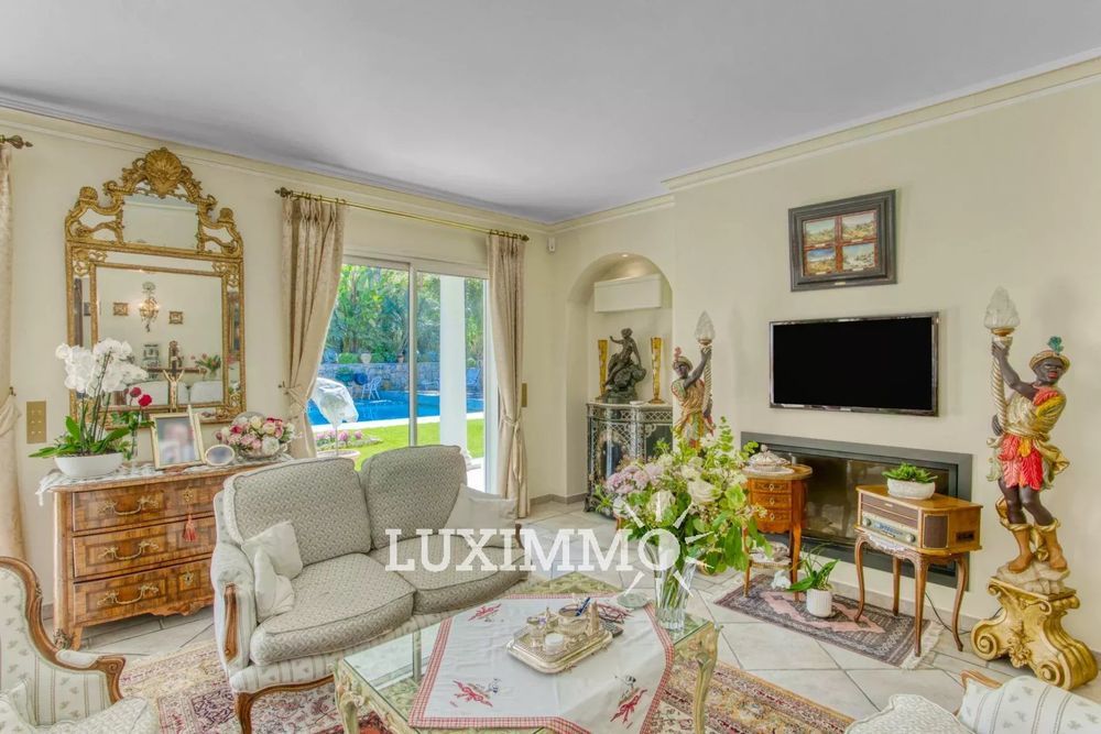 � vendre  Villa Mougins (06250)