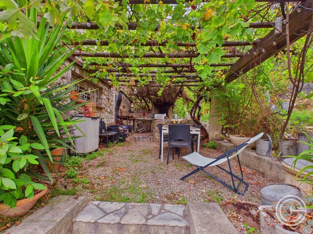 � vendre  Maison Falicon (06950)