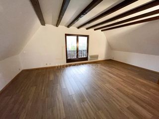  Appartement � louer 4 pi�ces 82 m�