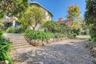  Maison � vendre 8 pi�ces 200 m�