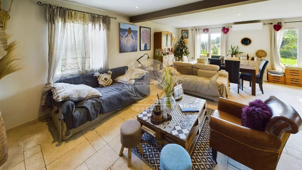 � vendre  Maison Le Plan-de-la-Tour (83120)