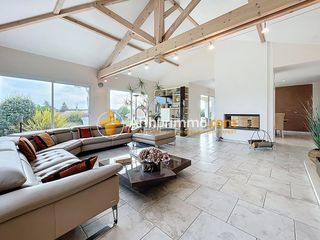  Villa � vendre 6 pi�ces 233 m�