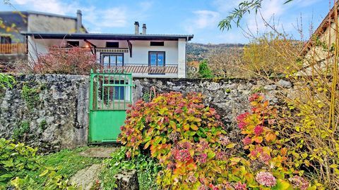   Collonges � Maison T5 avec terrasse et garages Maison - 5 pi�ce(s) - 465 m�