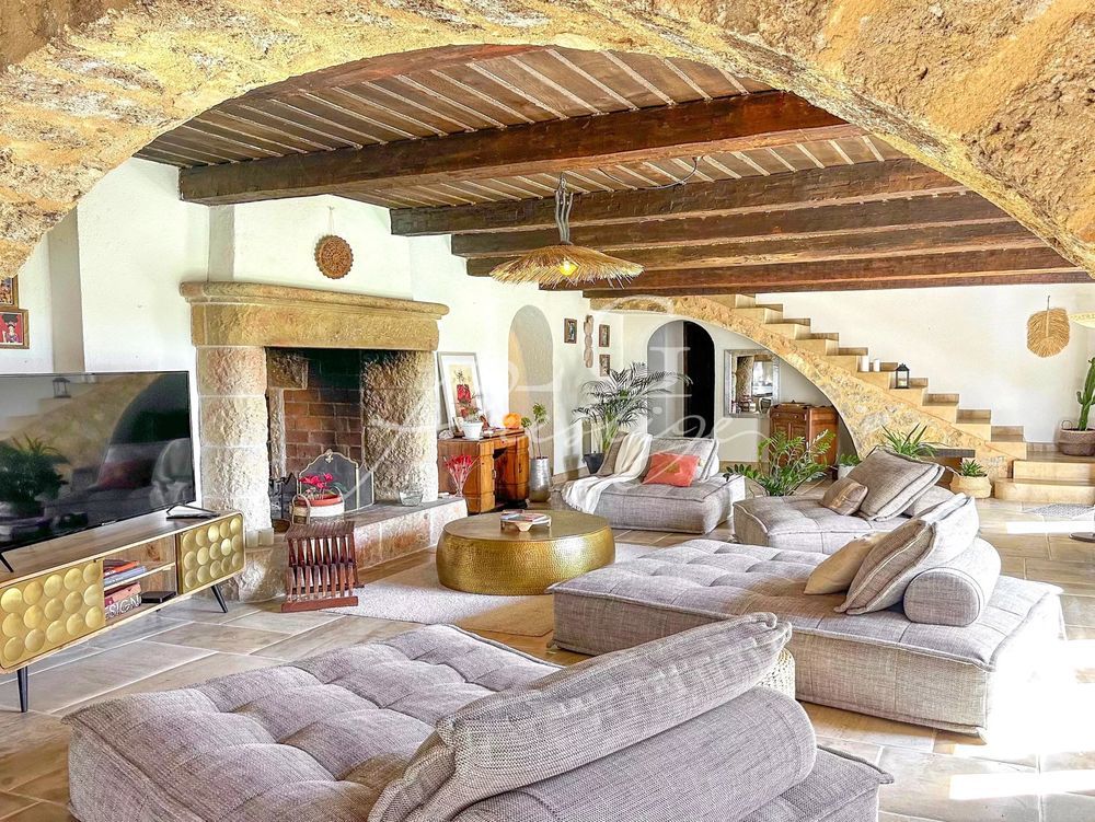 � vendre  Maison Montauroux (83440)