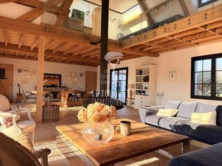  Villa � vendre 15 + pi�ces 430 m�