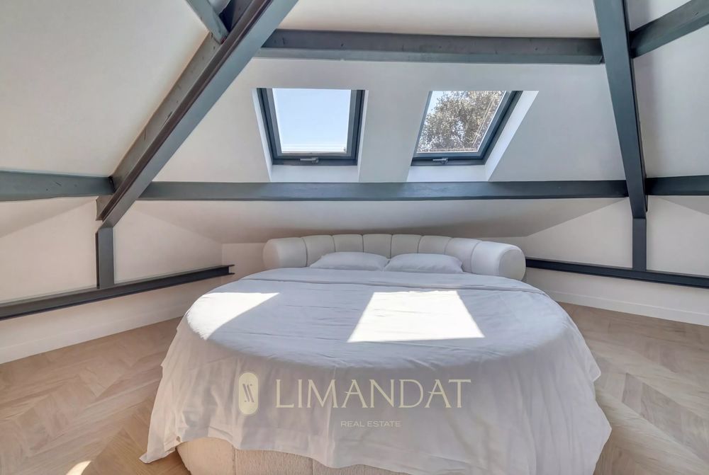 � vendre  Maison Roquebrune-Cap-Martin (06190)