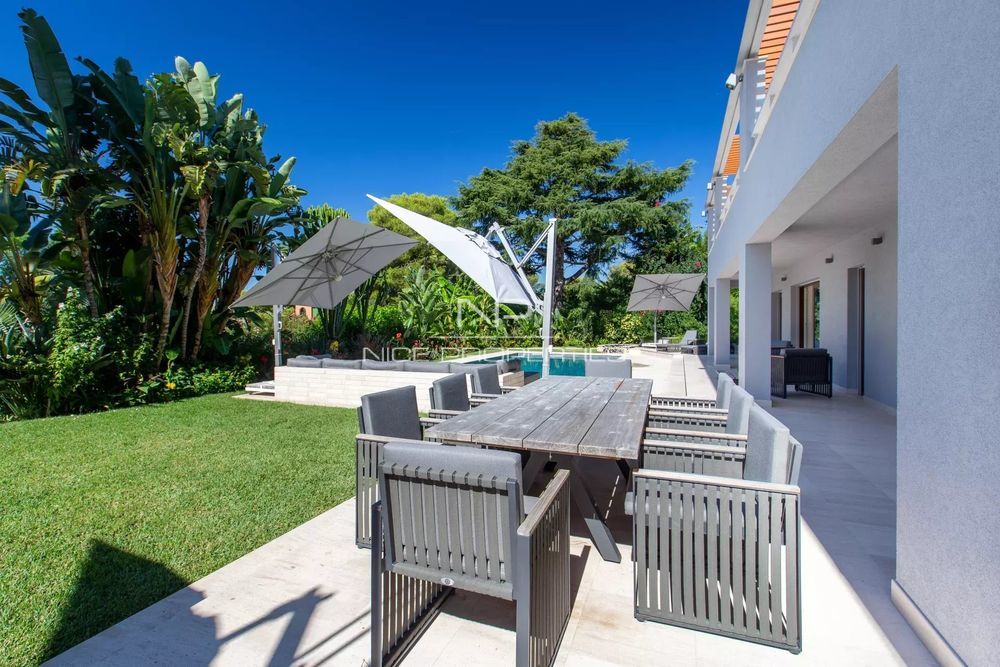 � vendre  Villa Saint-Jean-Cap-Ferrat (06230)