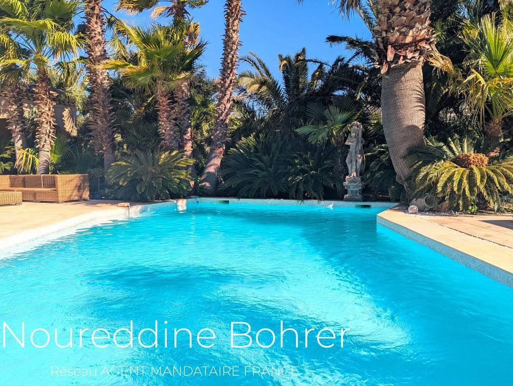 � vendre  Villa Grimaud (83310)
