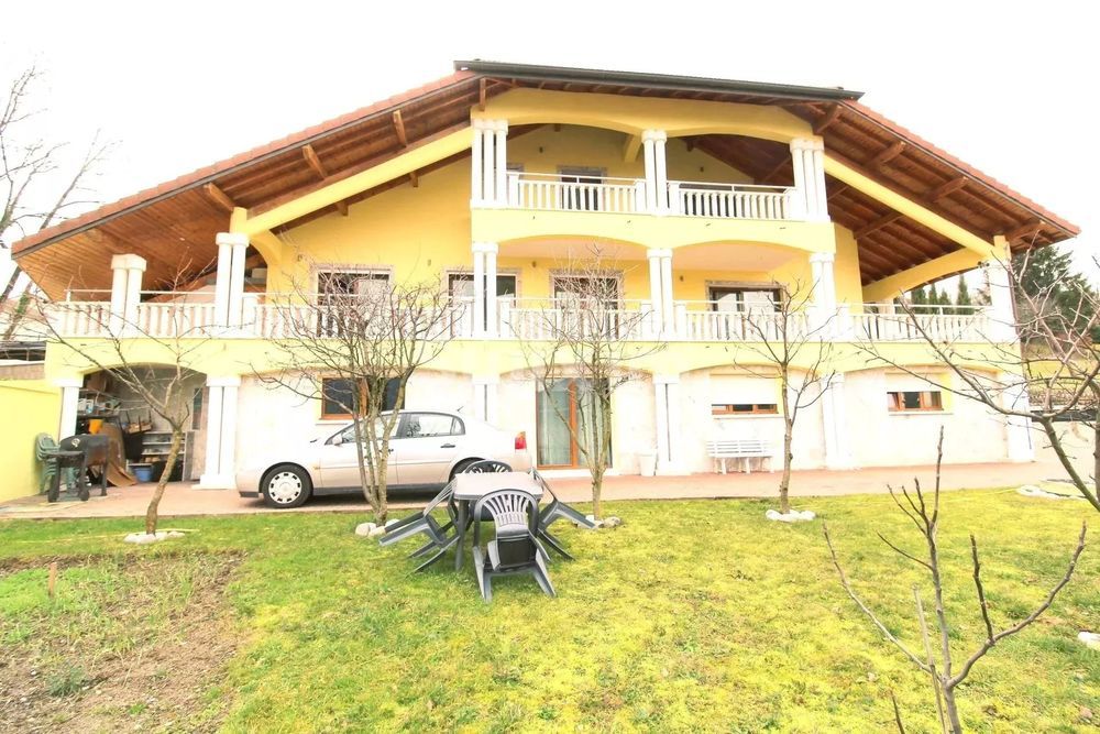 � vendre  Maison V�traz-Monthoux (74100)