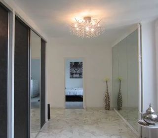  Appartement � louer 4 pi�ces 155 m�