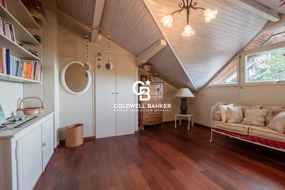 � vendre  Villa V�traz-Monthoux (74100)