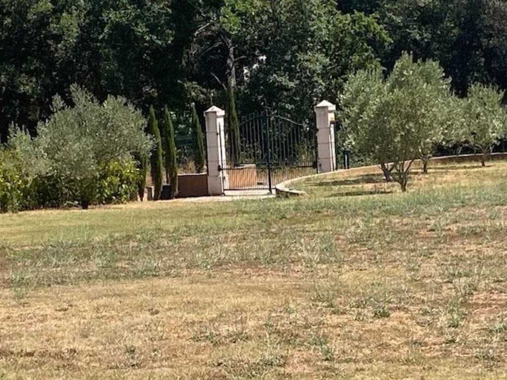 � vendre  Maison Solli�s-Pont (83210)