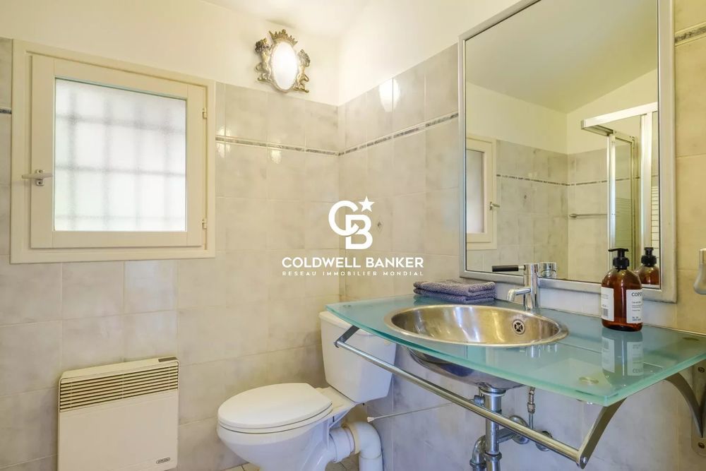 � vendre  Maison Cagnes-sur-Mer (06800)