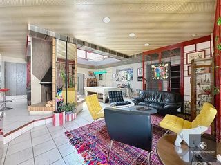  Maison � vendre 8 pi�ces 308 m�