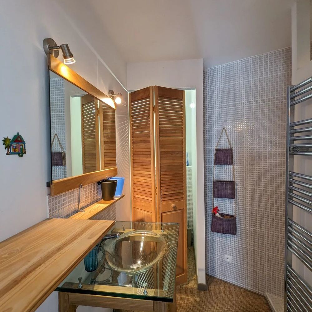 � vendre  Maison Orange (84100)