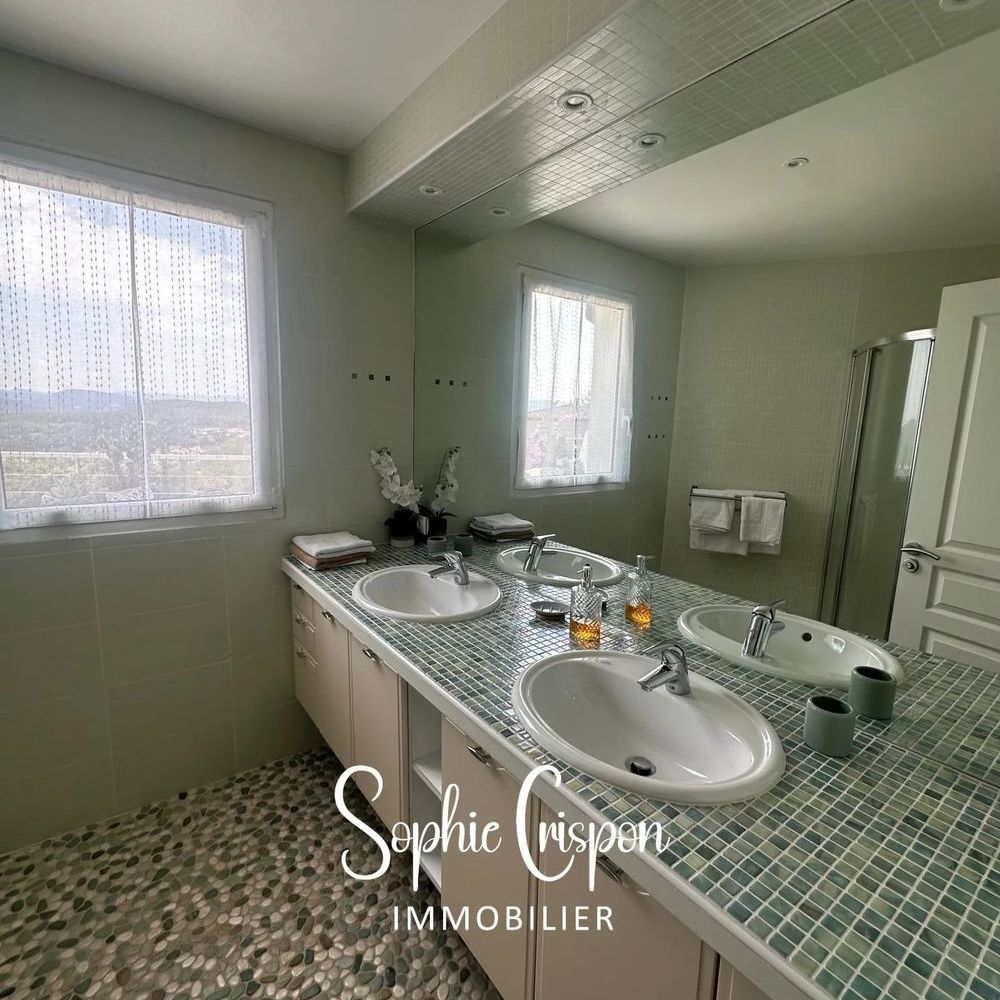 � vendre  Maison La Motte (83920)