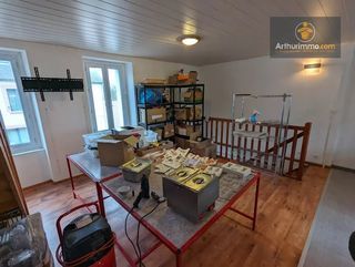  Immeuble � vendre 8 pi�ces 93 m�