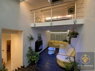  Villa � vendre 8 pi�ces 196 m�