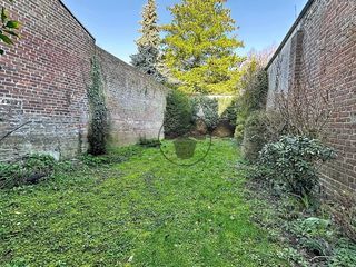  Maison � vendre 8 pi�ces 220 m�