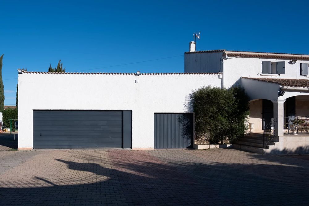 � vendre  Villa Arles (13200)